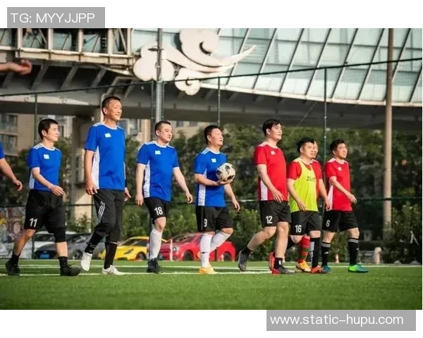 本溪业余足球:激情与梦想交汇的绿茵场上演绎青春风采与团队精神